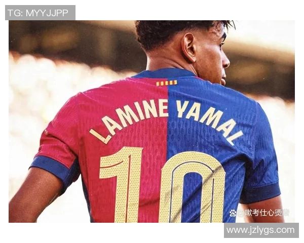 粉色球衣下的足球传奇揭秘这位踢足球的粉色球星背后的故事