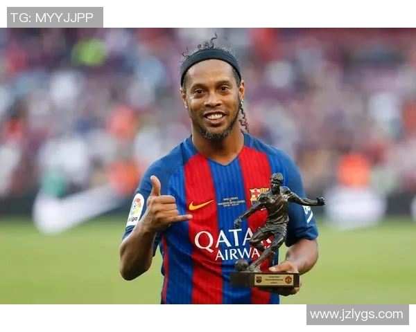 足球明星挂件玩偶，个性定制，打造专属你的球场传奇魅力