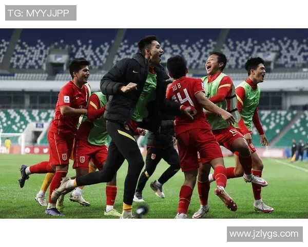 足球小国崛起之星十大榜单揭秘:这些球员在世界舞台上闪耀光芒 足球小国崛起之星十大榜单揭秘:这些球员在世界舞台上闪耀光芒